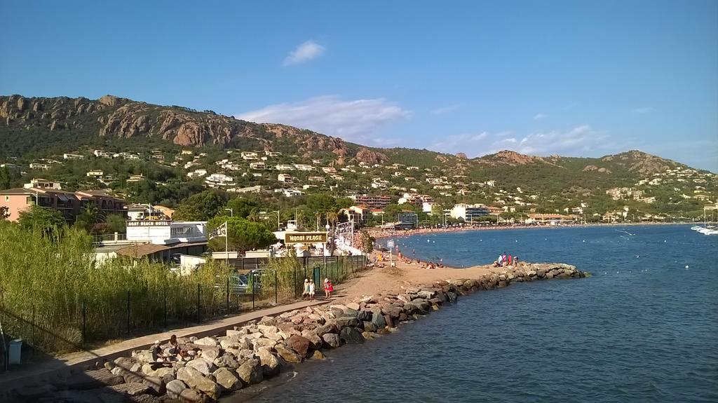 Grand Baie * Saint-Raphael (Var)