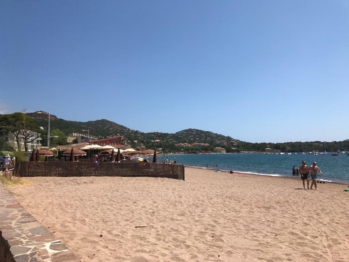 Grand Baie * Saint-Raphael (Var)