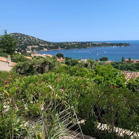 Villa Grand Baie Saint-Raphael  Exterior photo
